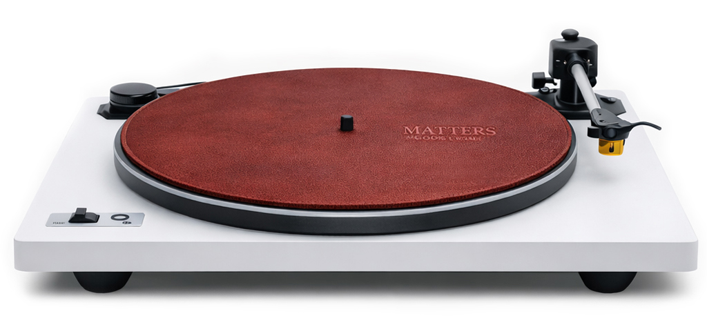 Image illustrating the MATTERS leather turntable mat – micro vibrations and turntable